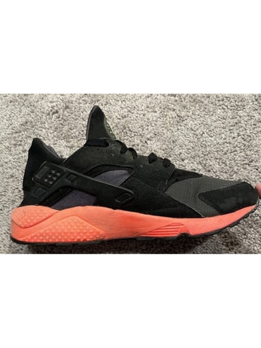 Nike Air Huarche Sneakers Shoes Mens 11.5 Hyper Punch Black Pink 318429-006